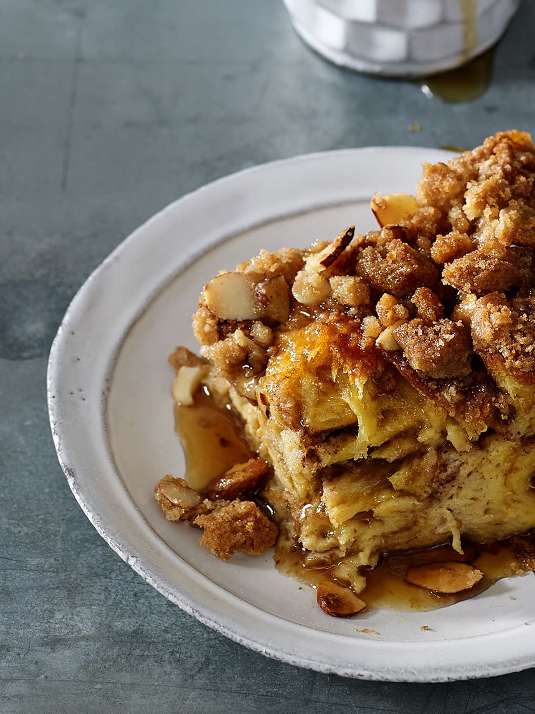 Recipe-French-Toast-Bread-Pudding-With-Crunchy-Almond-Streusel-CU