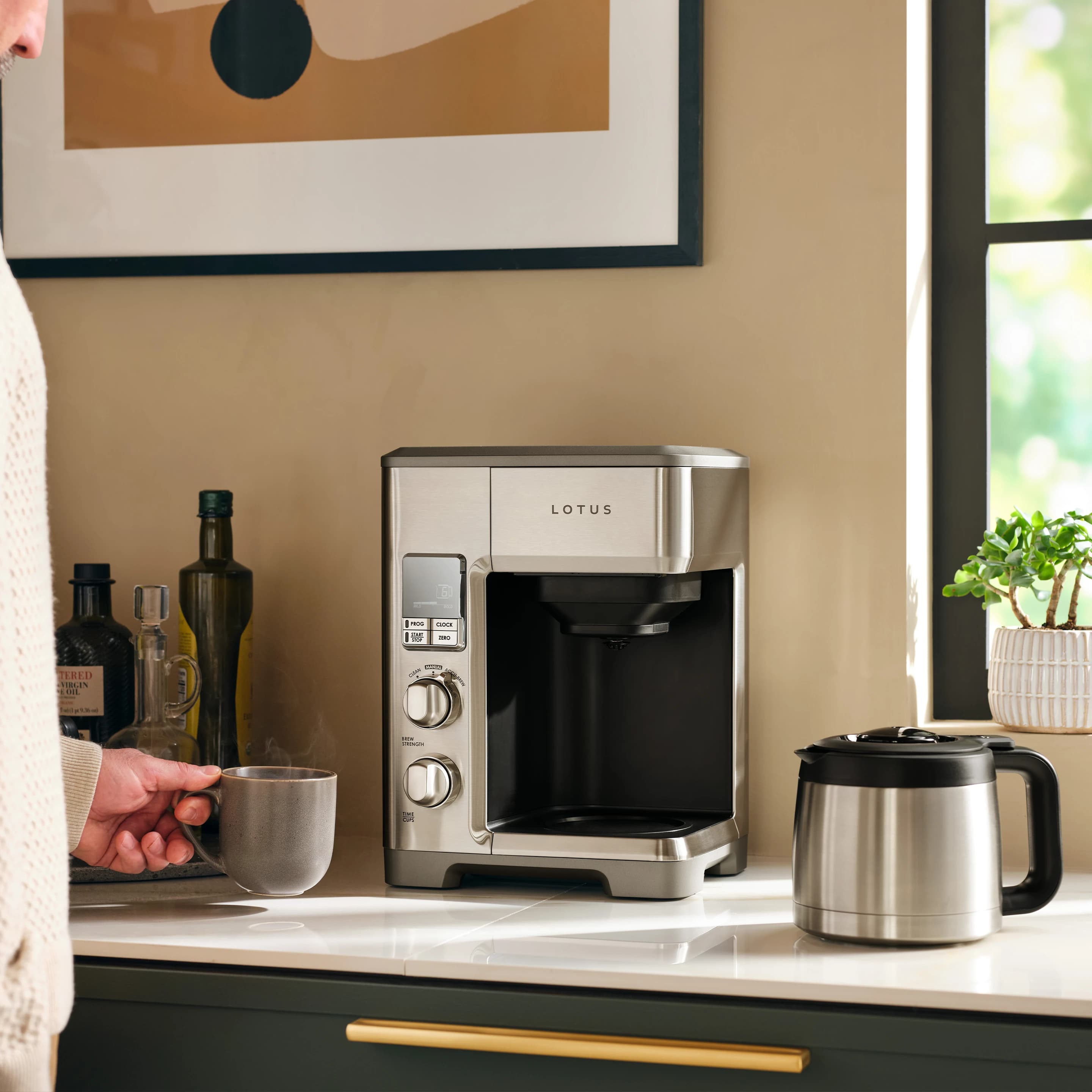 ltscm500 sleek stainless steel coffee maker brewing fresh coffee in a modern kitchen setting compact and efficient coffeemachine for home use