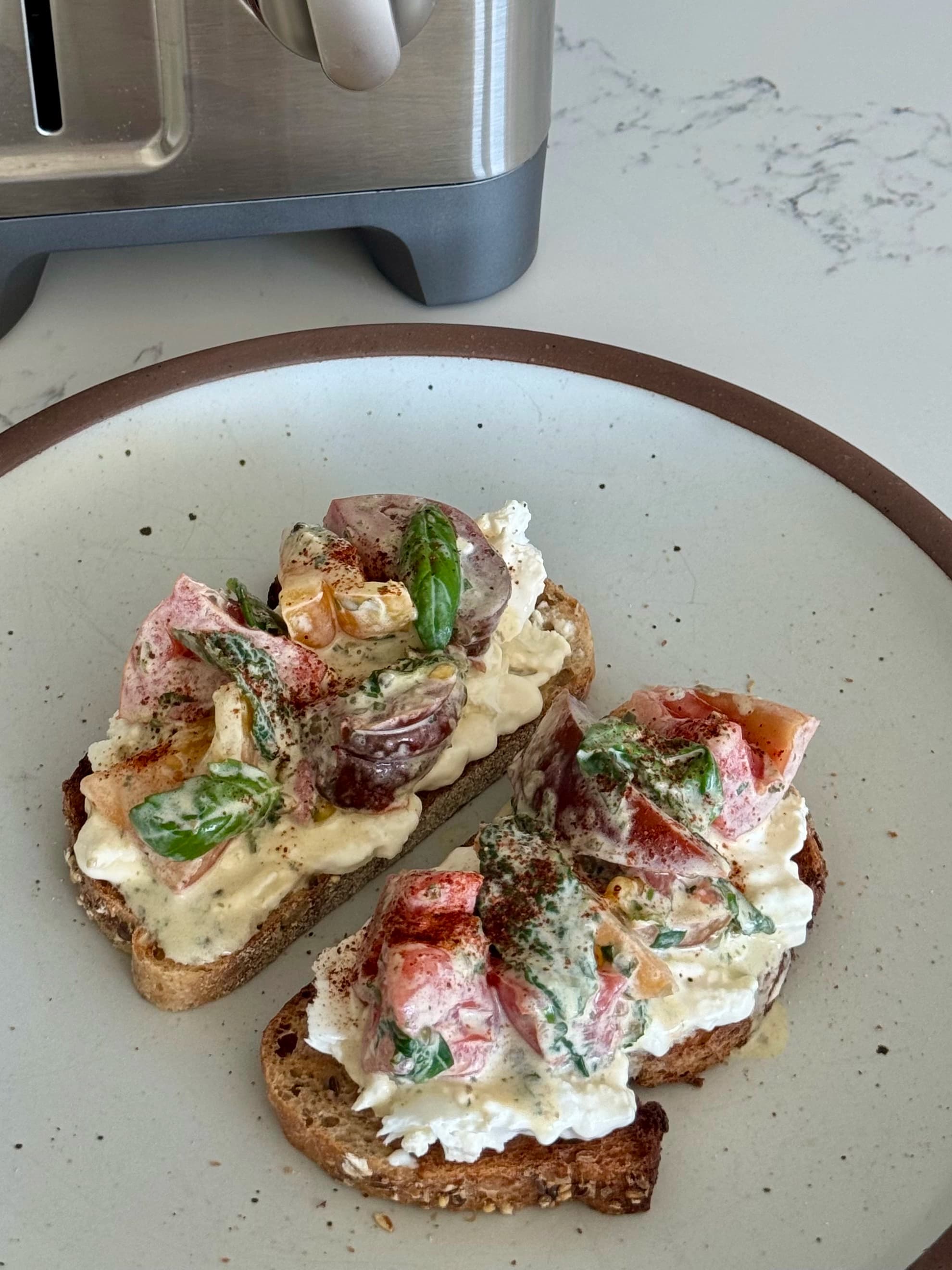 marinated-heirloom-tomato-and-burrata-toast